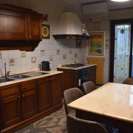 דירה Dimora Antonietta בארי